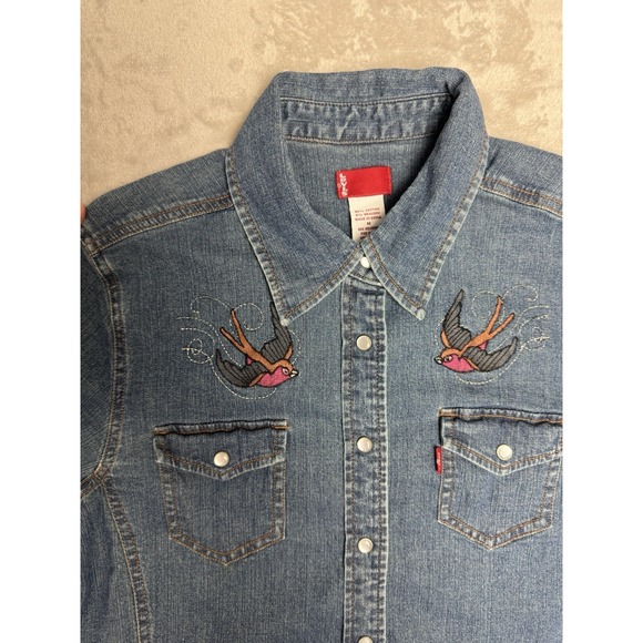 Levi's Western Denim Shirt Embroidered Swallow Birds El Dorado M - Picture 3 of 9
